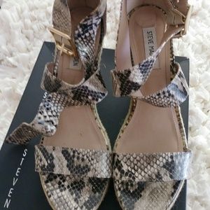 Steve Madden Snakeskin Wedges